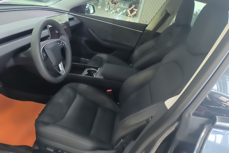 Tesla Model 3 2024 car image #15