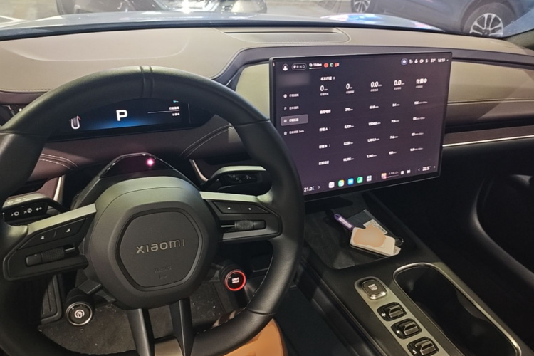 MI SU7 2025 car image #10