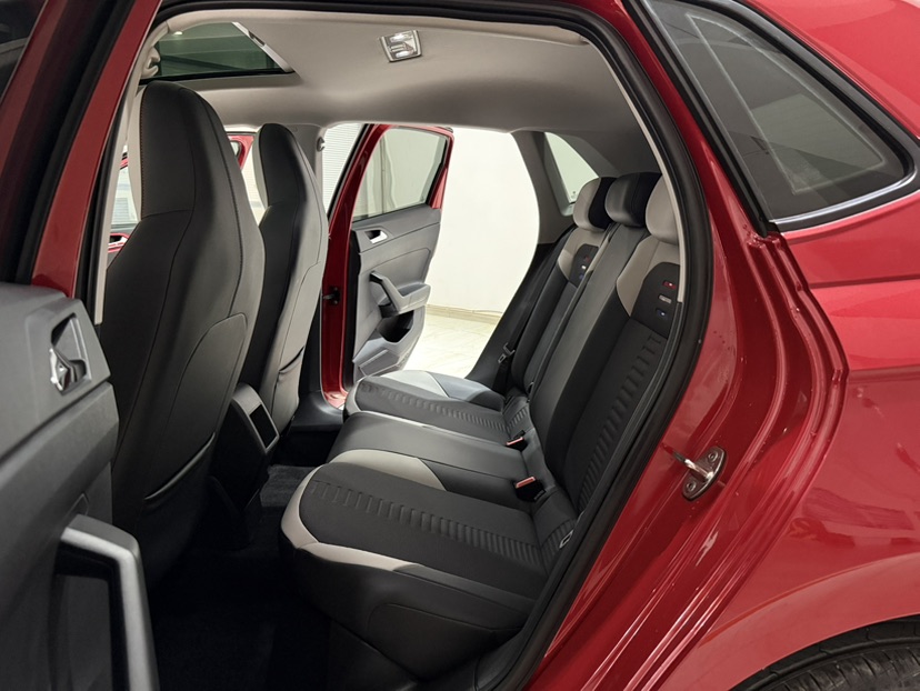 Volkswagen Polo 2022 car image #7