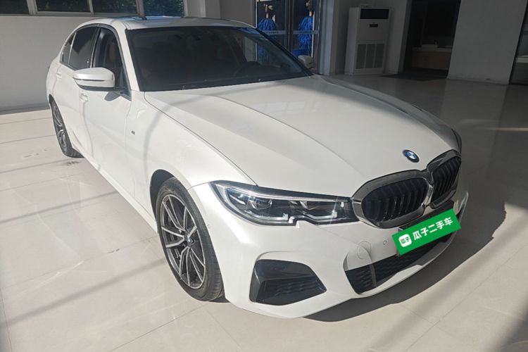 BMW 3 Series 2021 #4 BMW 3 Series 2021 car image #4