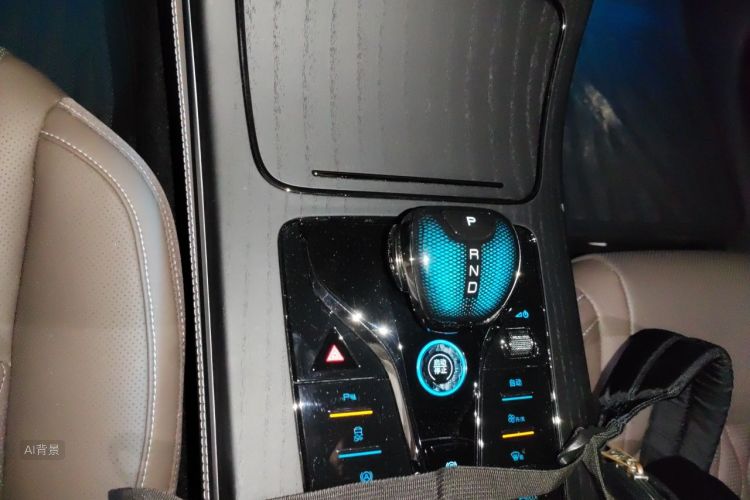 BYD Han 2023 car image #16
