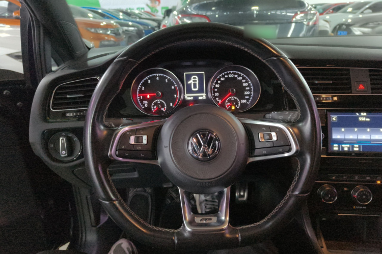 Volkswagen Golf 2018 #11 Volkswagen Golf 2018 car image #11