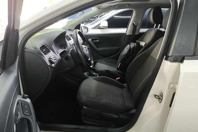 Volkswagen Polo 2018 #15 Volkswagen Polo 2018 car image #15