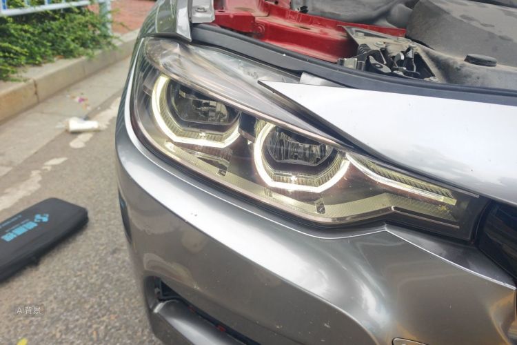 BMW 3 Series 2018 #8 BMW 3 Series 2018 car image #8