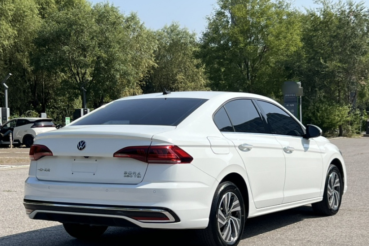 Volkswagen Bora 2024 car image #8