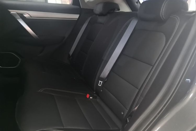 GEELY Coolray 2025 imagen de coche #17