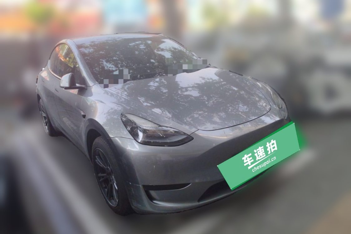 Tesla Model Y 2024 car image #2
