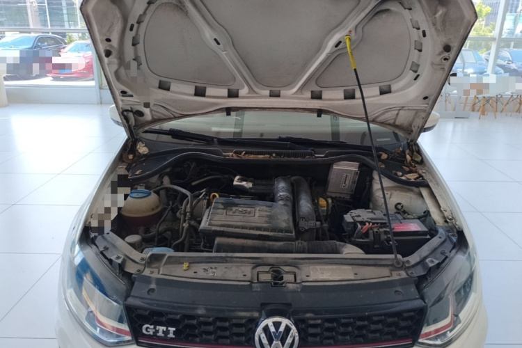 Volkswagen Polo 2016 car image #22