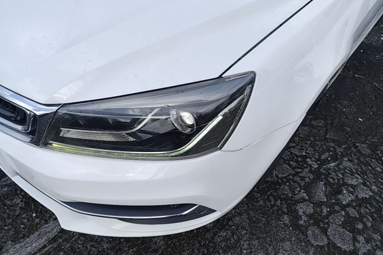 GEELY Emgrand 2018 #23 GEELY Emgrand 2018 car image #23