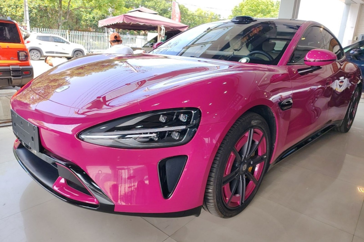MI SU7 2025 car image #2