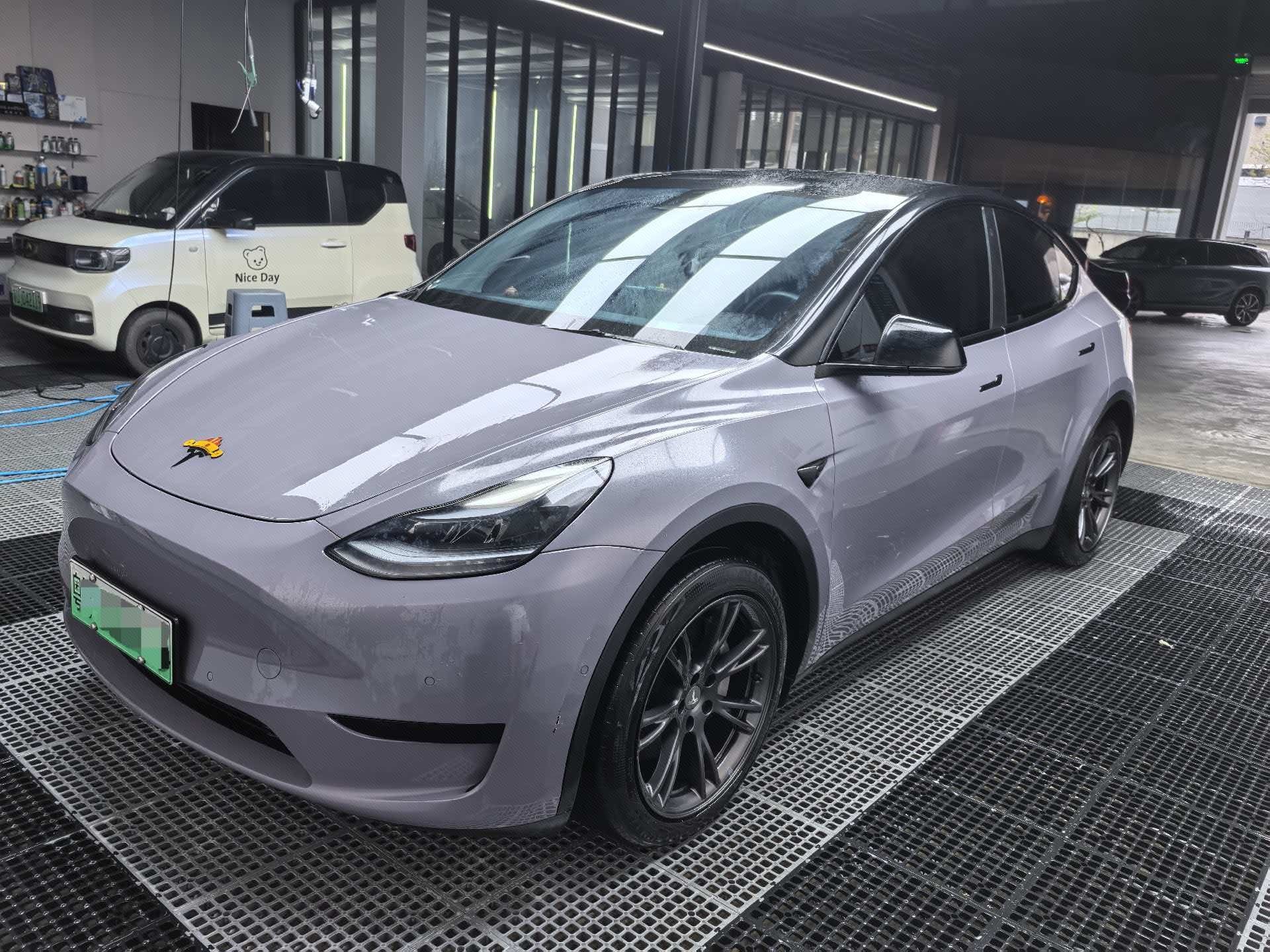 Tesla Model Y 2024 Tesla Model Y 2024 car image