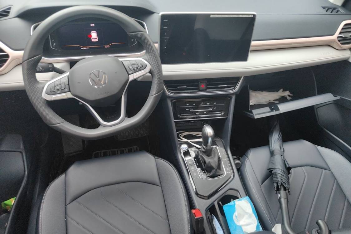 Volkswagen Tharu 2024 car image #21
