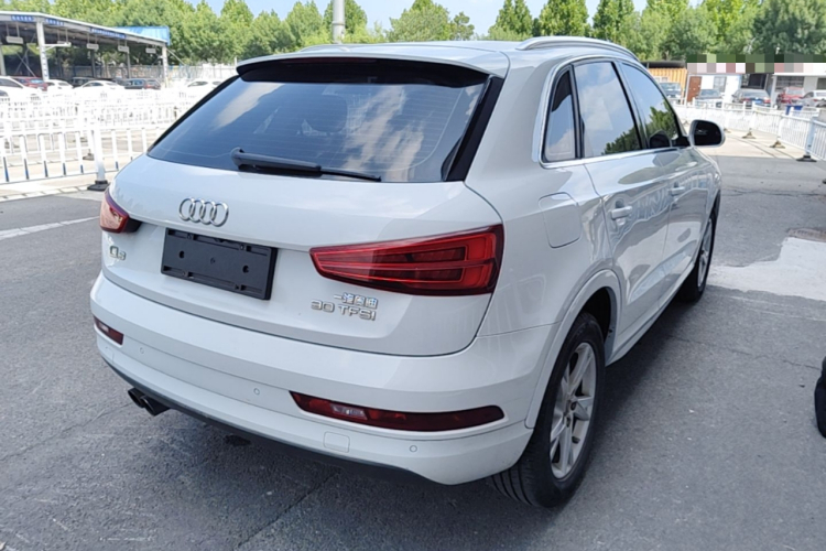 Audi Q3 2019 #7 Audi Q3 2019 car image #7