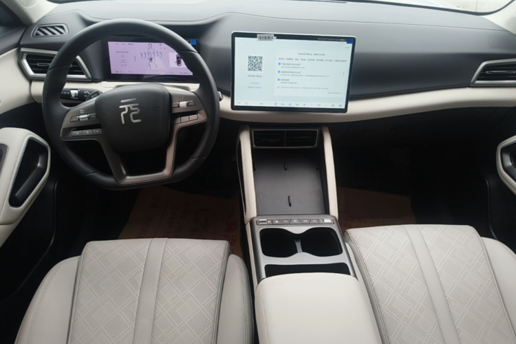 BYD YuanUP 2026 car image #10