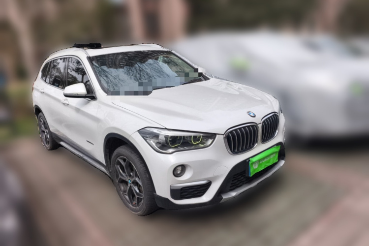 BMW X1 2018 #4 BMW X1 2018 car image #4