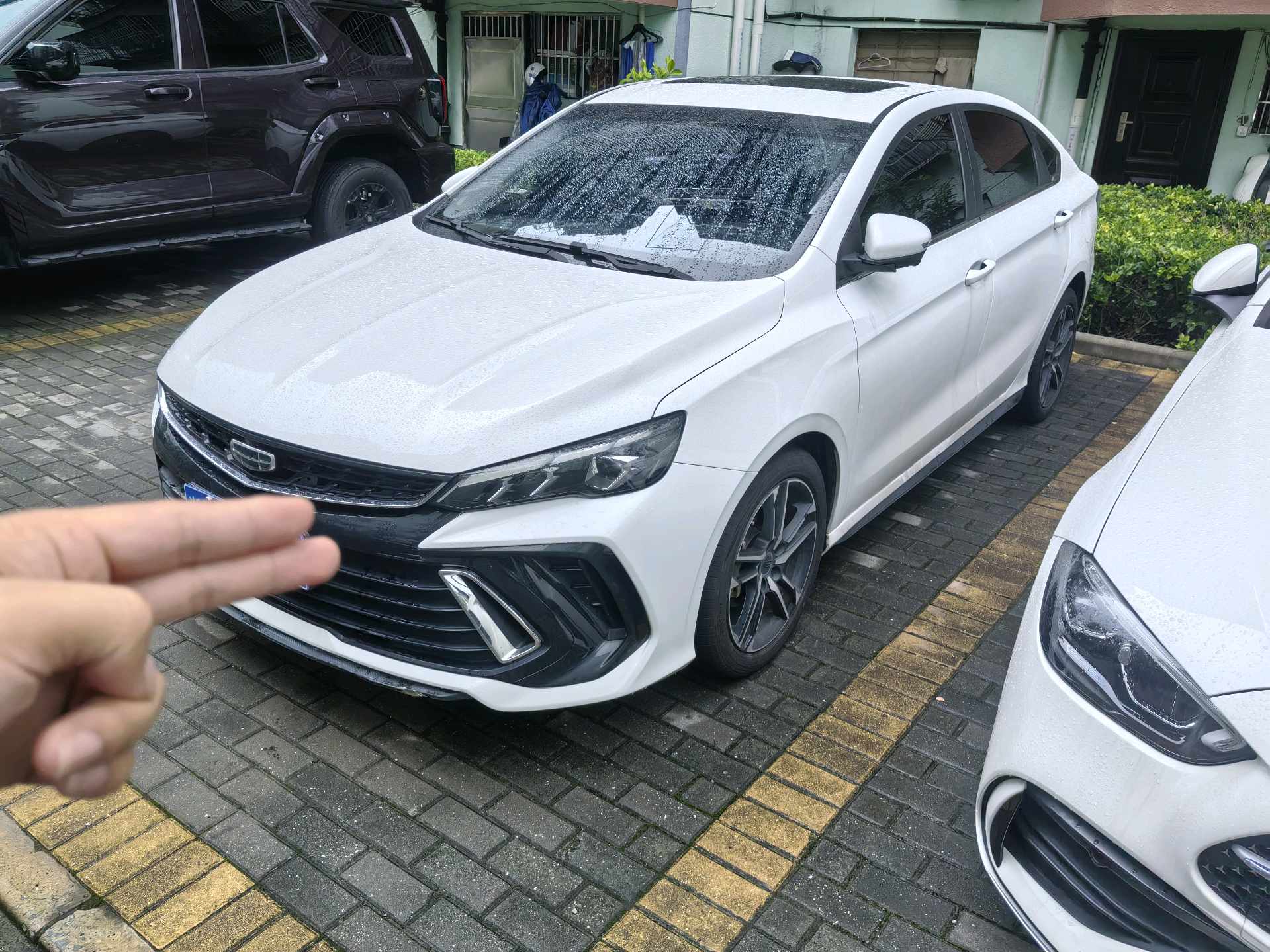 GEELY Binray 2023 car image 