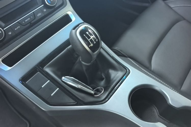 2019 #14 2019 car image #14