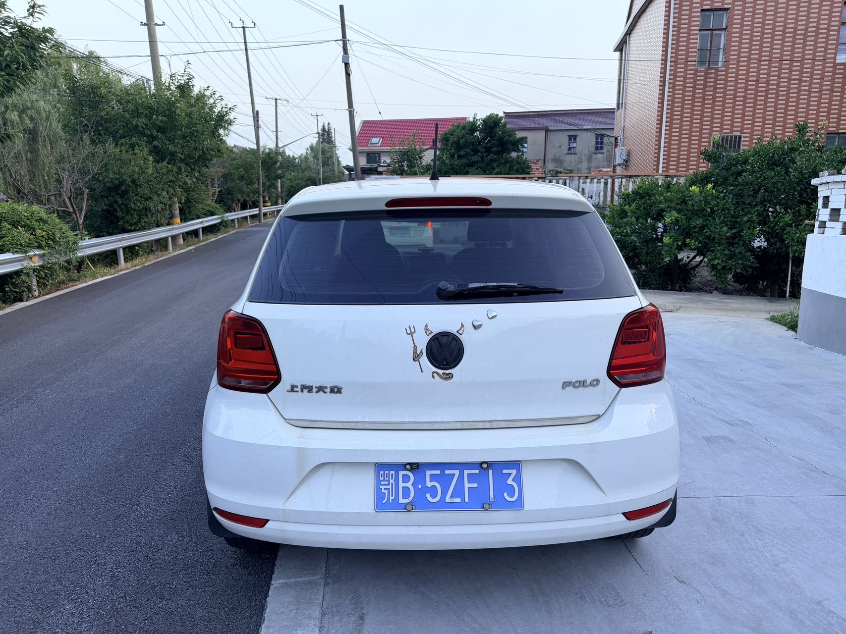 Volkswagen Polo 2017 car image #7