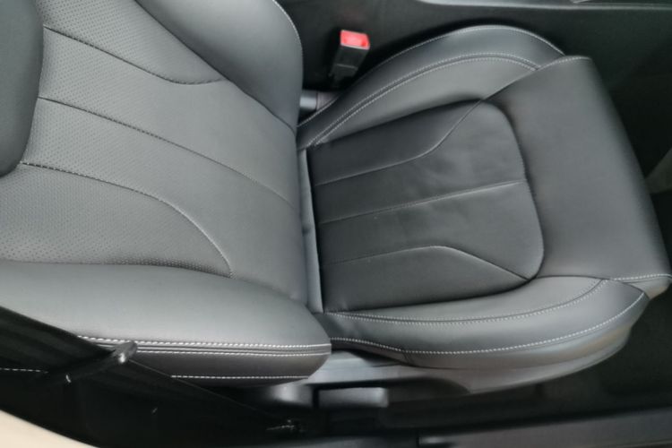 GEELY Emgrand 2017 immagine di auto #24