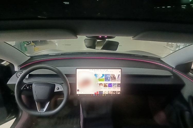 Tesla Model 3 2025 #10 Tesla Model 3 2025 car image #10