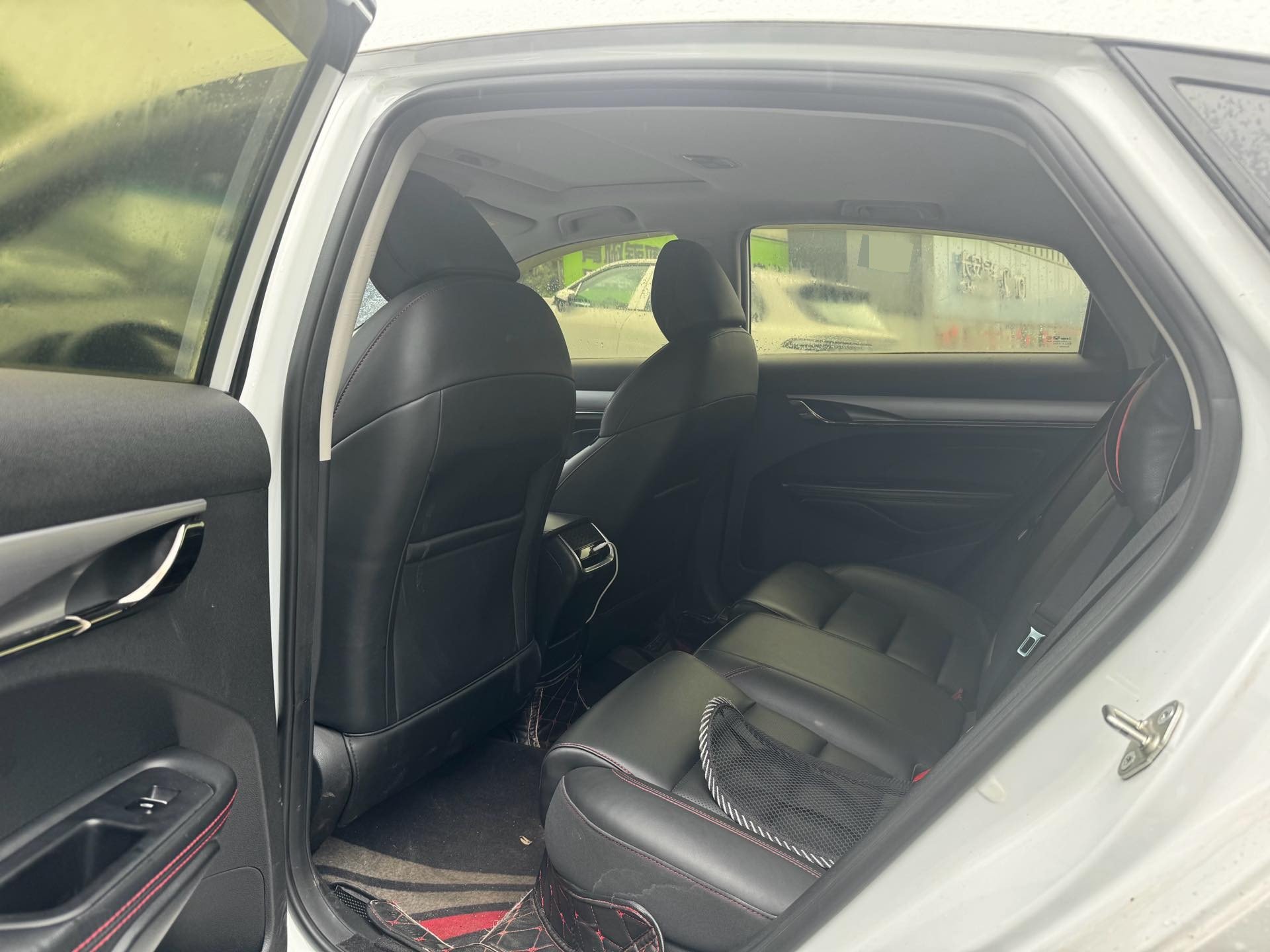 GEELY Binray 2019 image de voiture #5