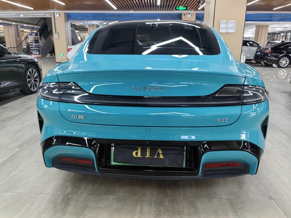 2024 #2 2024 immagine di auto #2