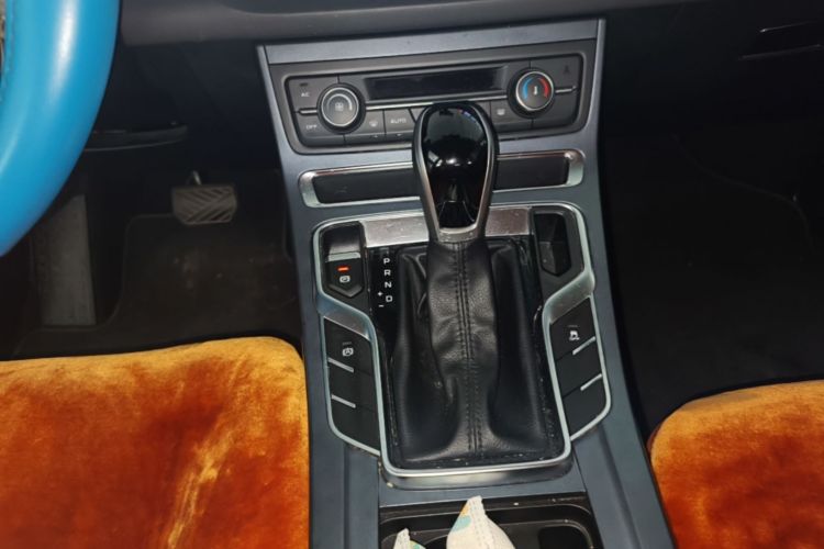 GEELY Emgrand 2018 #14 GEELY Emgrand 2018 car image #14