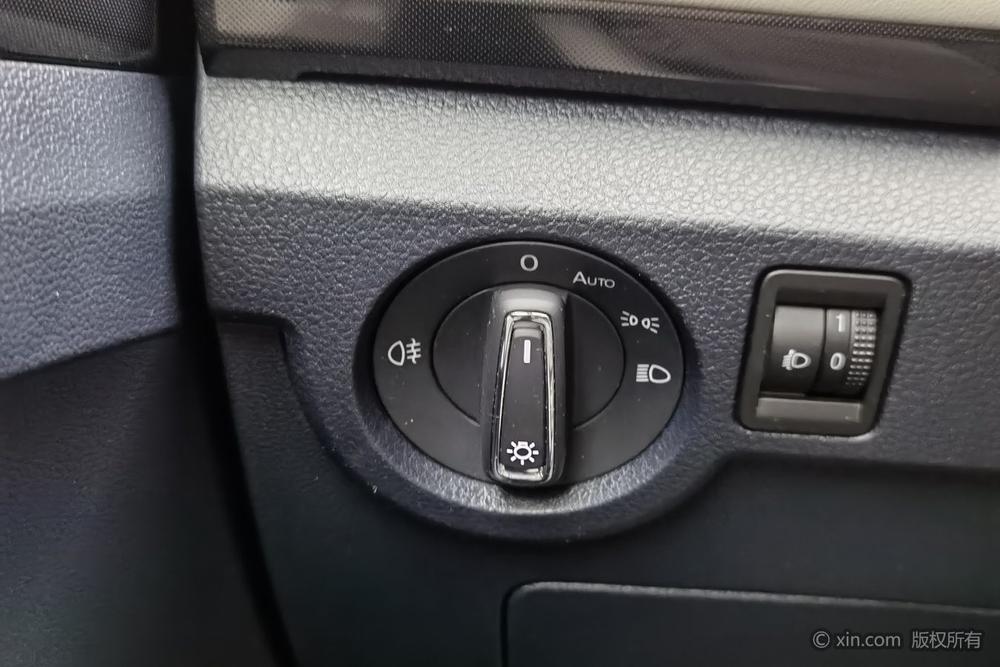 Volkswagen Tharu 2025 car image #15