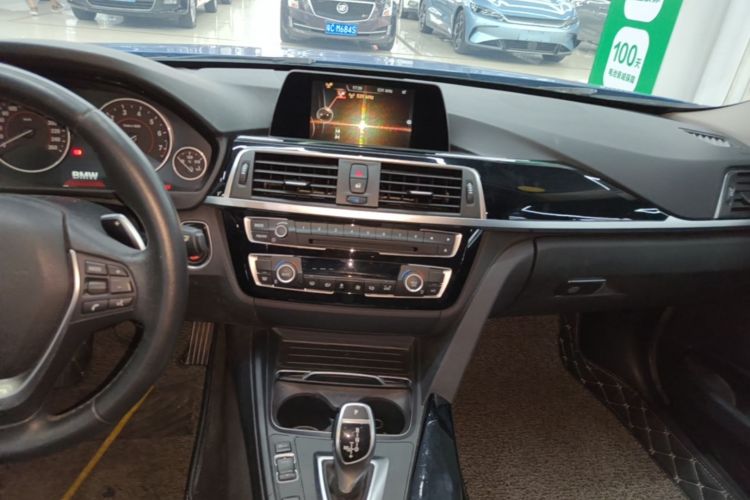 BMW 3 Series 2016 imagen de coche #17