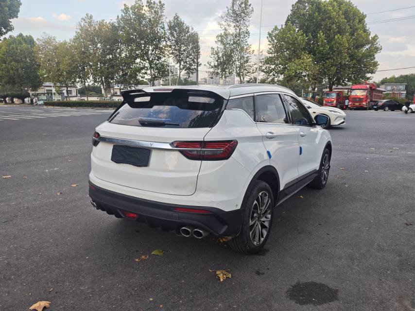 GEELY Coolray 2019 image de voiture #4