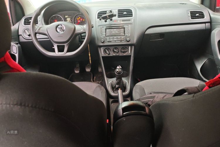 Volkswagen Polo 2015 #11 Volkswagen Polo 2015 car image #11