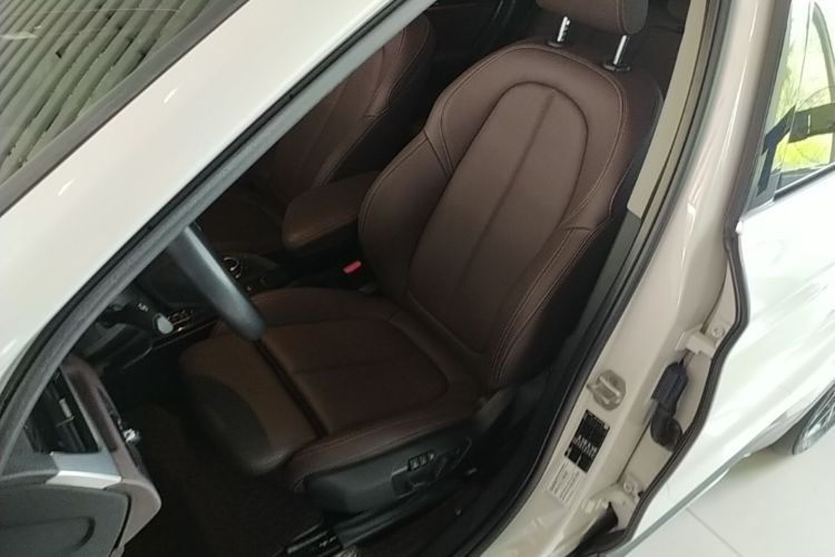 BMW X1 2020 immagine di auto #15