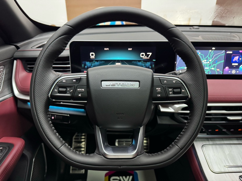 Jetour X70 PLUS 2023 #11 Jetour X70 PLUS 2023 car image #11