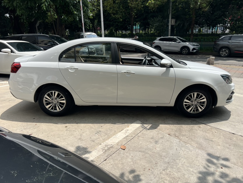 GEELY Emgrand 2019 #8 GEELY Emgrand 2019 car image #8