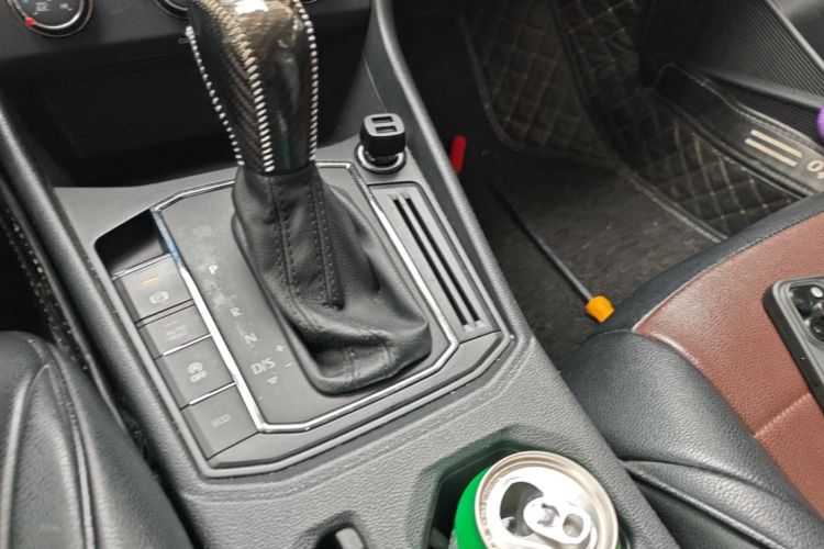 Volkswagen Lavida 2020 car image #14