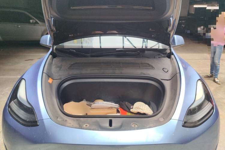 Tesla Model Y 2022 #22 Tesla Model Y 2022 car image #22