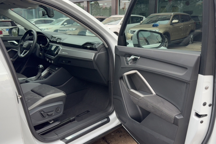 Audi Q3 2022 #10 Audi Q3 2022 immagine di auto #10