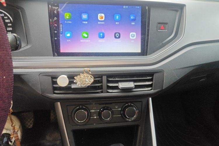 Volkswagen Polo 2019 #15 Volkswagen Polo 2019 car image #15