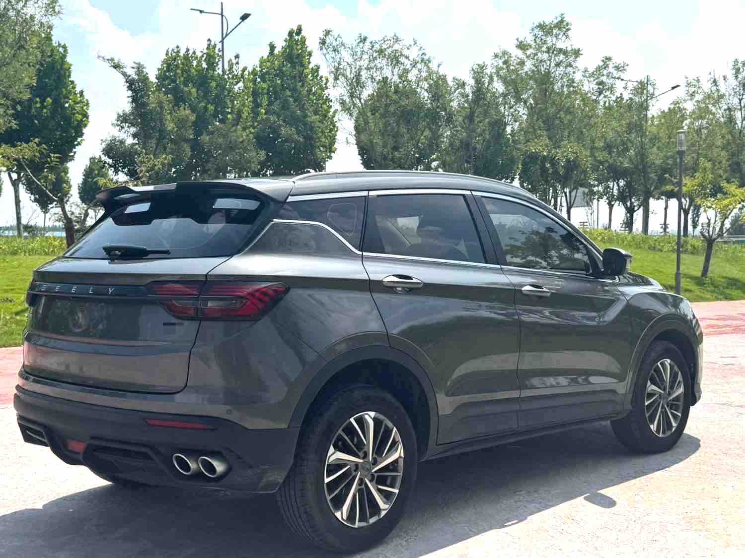 GEELY Coolray 2024 #4 GEELY Coolray 2024 imagem de carro #4