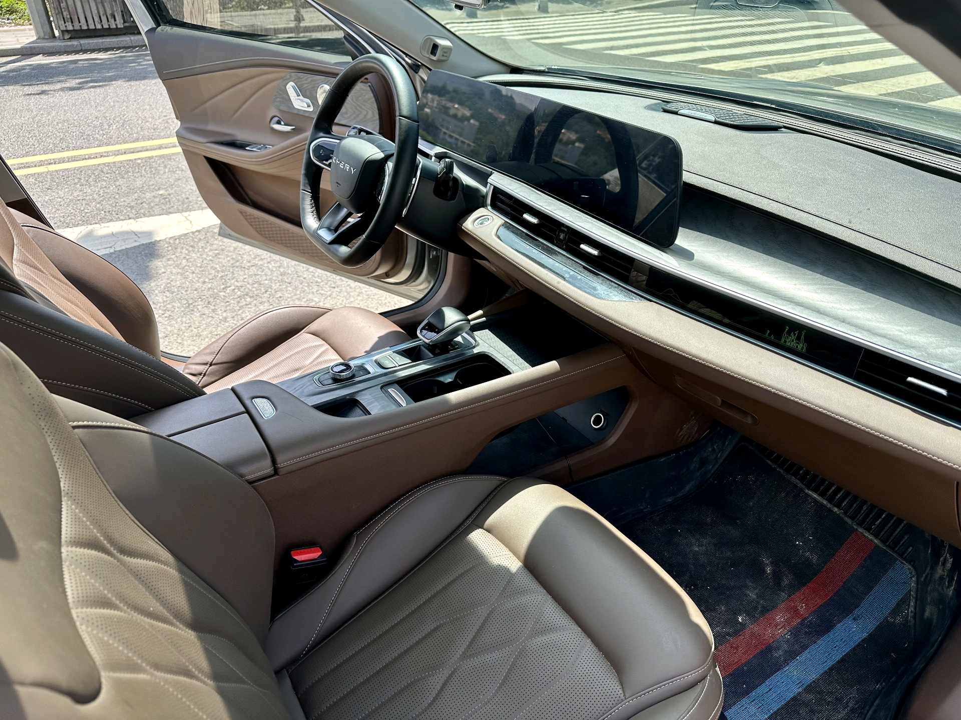 Chery Arrizo 8 2024 car image #8