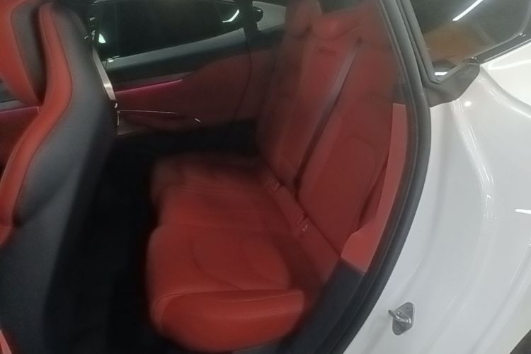 MI SU7 2025 car image #17