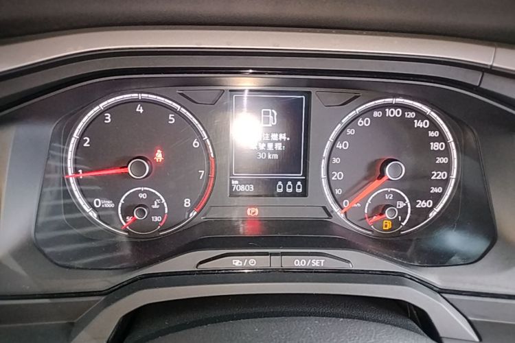 Volkswagen Polo 2021 car image #12