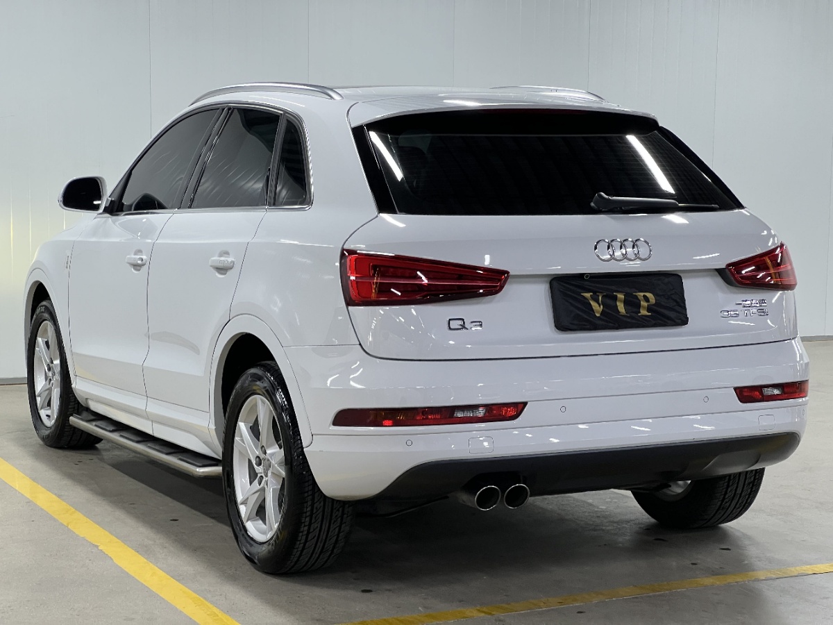 Audi Q3 2016 car image #4