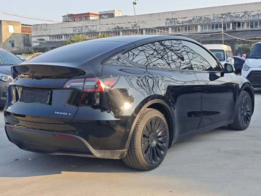 Tesla Model Y 2022 #5 Tesla Model Y 2022 immagine di auto #5
