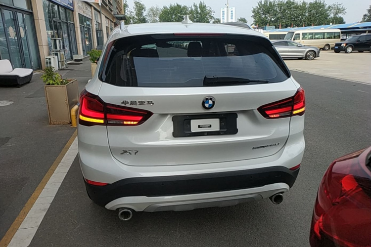 BMW X1 2022 #6 BMW X1 2022 car image #6