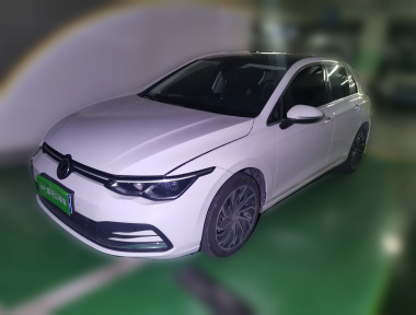 Volkswagen Golf 2023 car image 