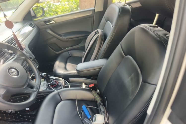 Volkswagen Santana 2017 car image #17