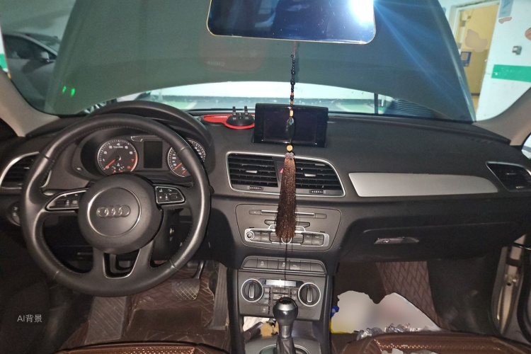 Audi Q3 2019 #11 Audi Q3 2019 car image #11
