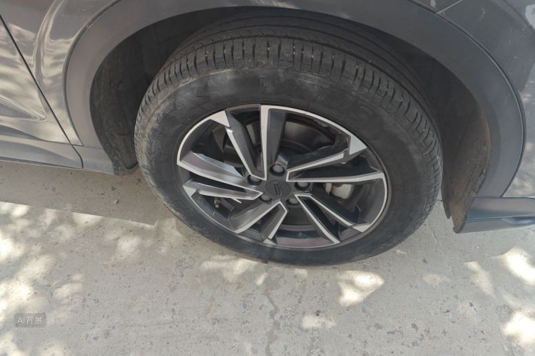 GEELY Coolray 2023 #9 GEELY Coolray 2023 car image #9