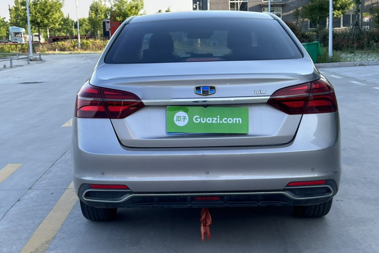 GEELY Emgrand 2018 car image #7